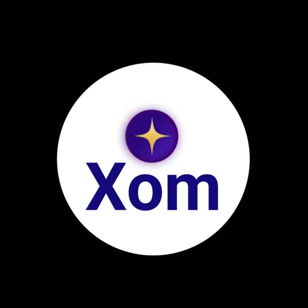 Xom Education logo